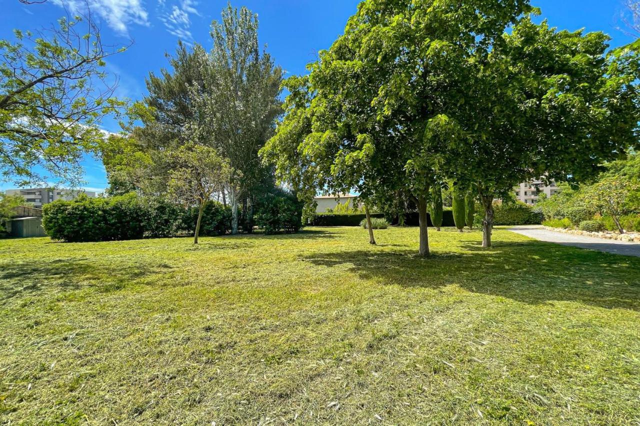 Superb With Balcony In Appartement Fréjus